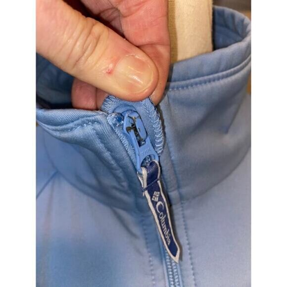Columbia Sportswear Company size Medium Blue Logo Linnea Zip GUC Jacket Pockets - Picture 12 of 15